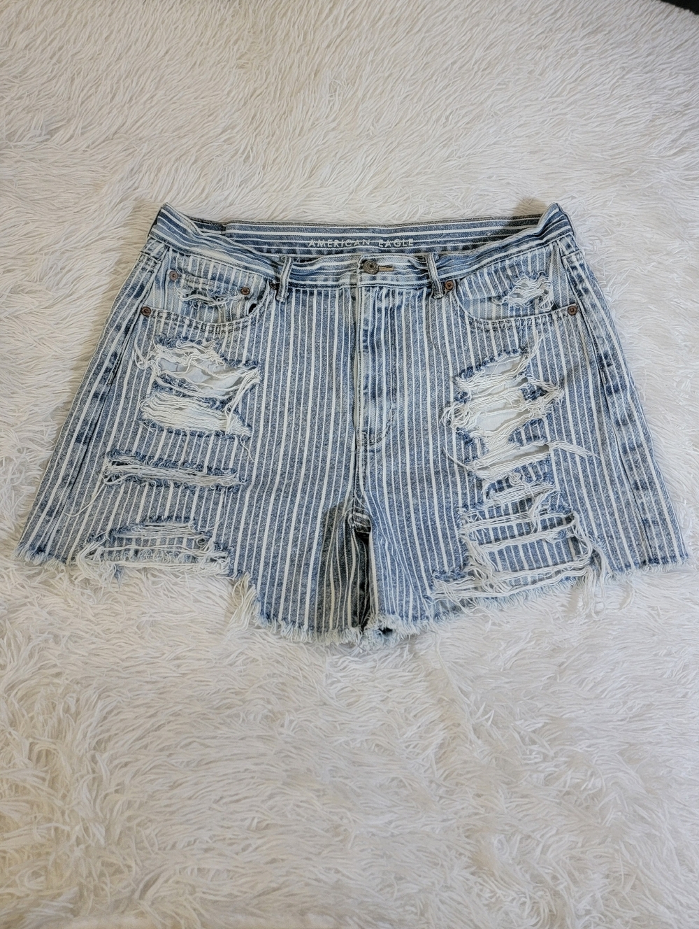 American Eagle 90s Boyfriend Light Blue Pinstripe Distressed Denim Shorts